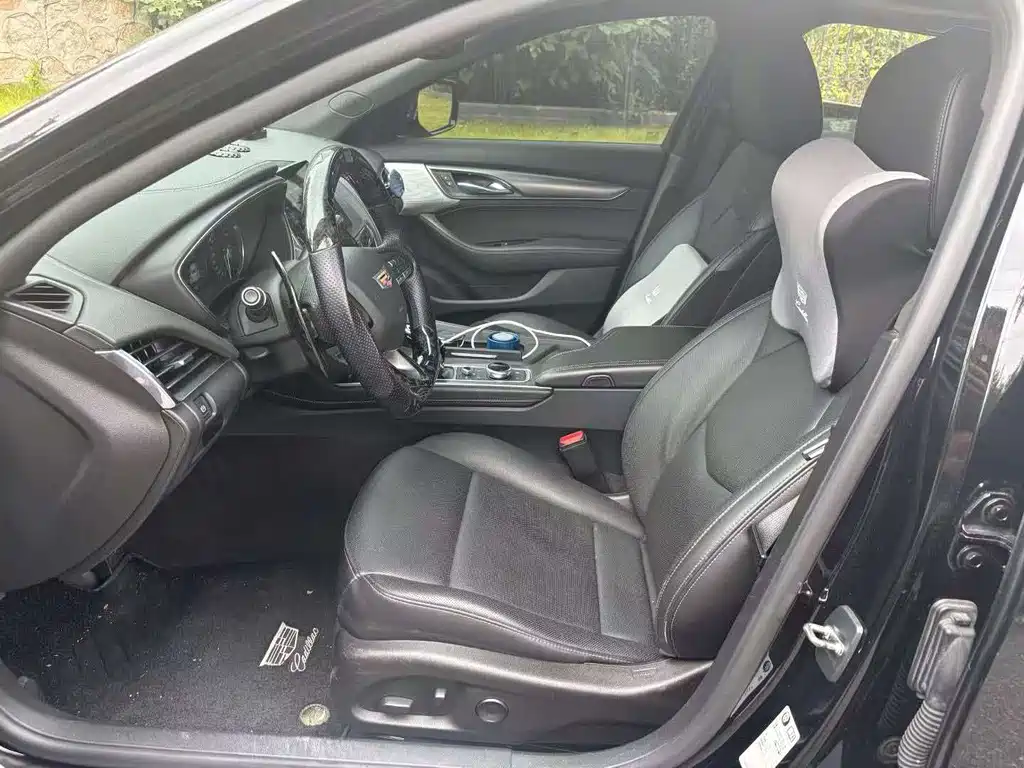 Cadillac CT5 — миниатюра 3