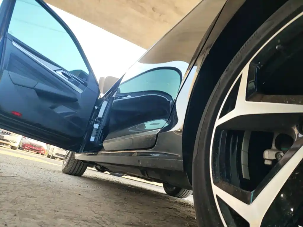 Volkswagen Passat — миниатюра 22