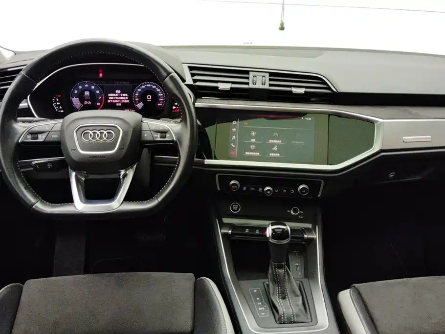 Audi Q3 — миниатюра 12