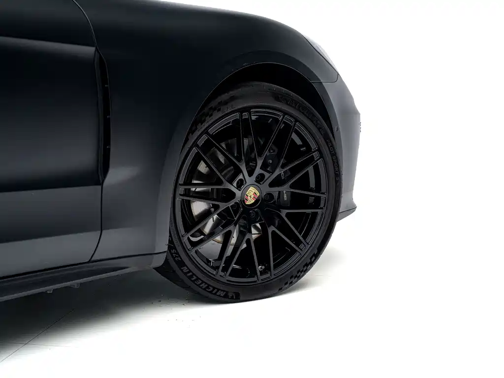Porsche Panamera — миниатюра 5