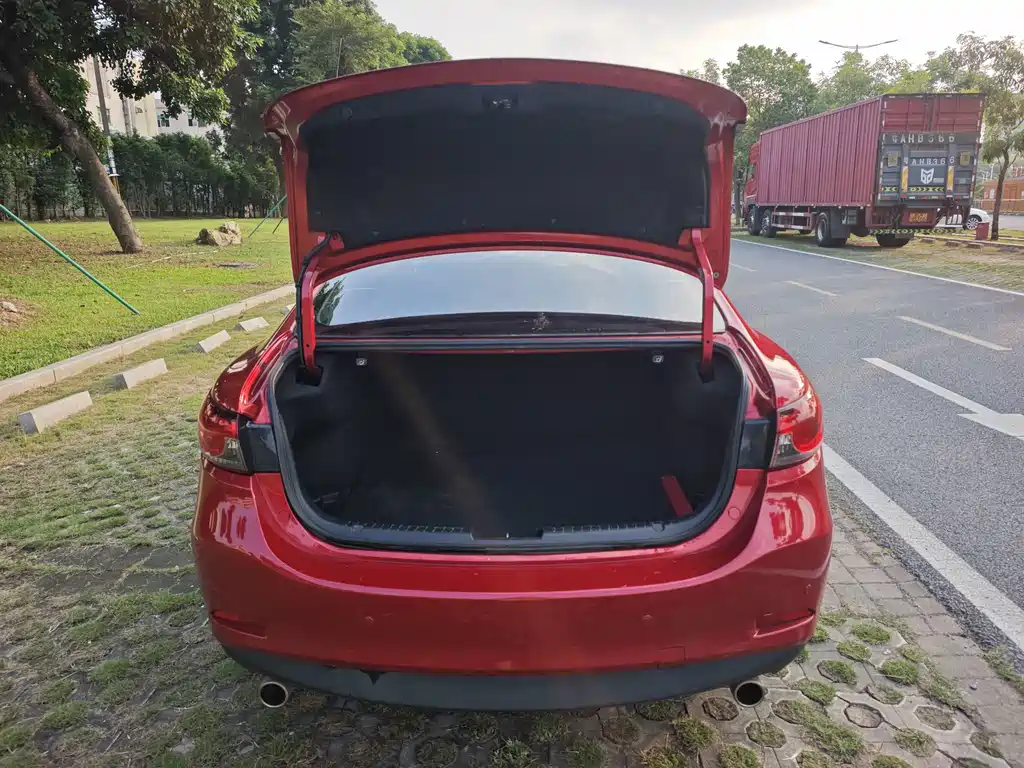 Mazda Atenza — миниатюра 8