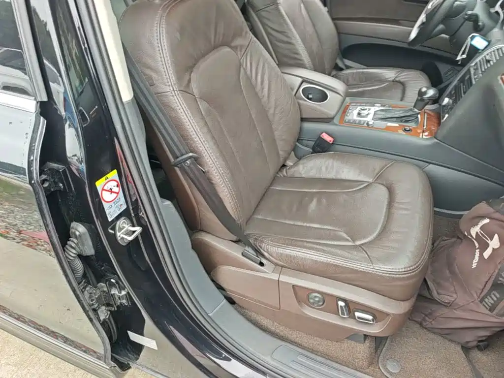 Audi Q7 — миниатюра 25