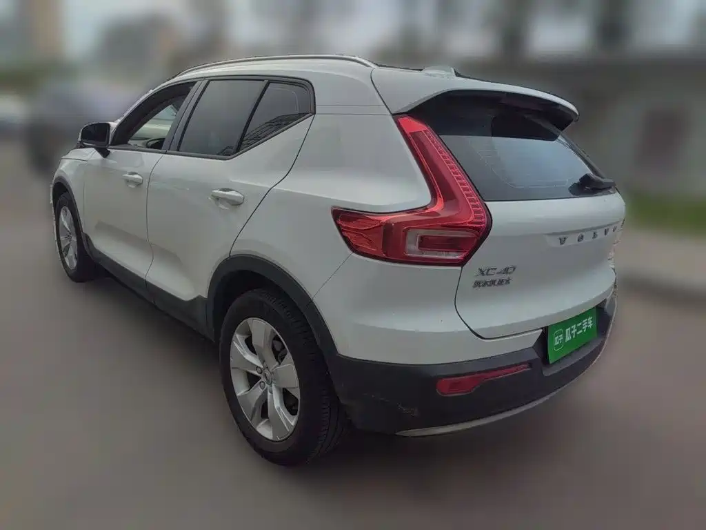 Volvo XC40 — миниатюра 25