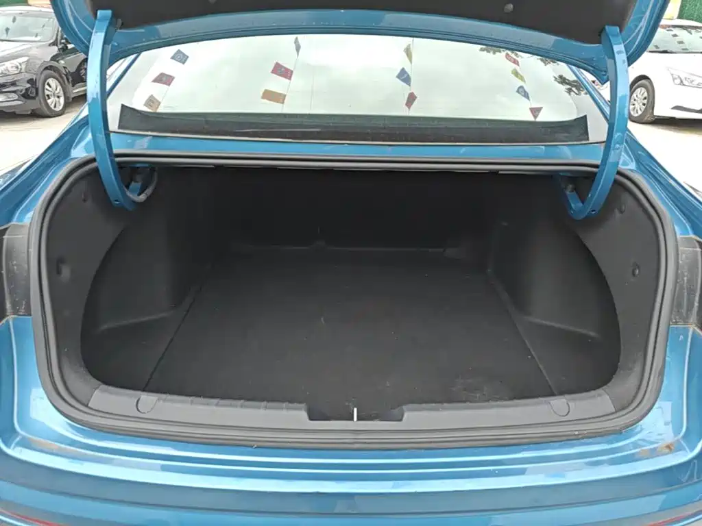 Geely Xingrui — миниатюра 15
