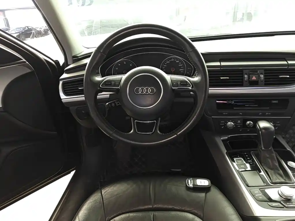 Audi A6 (Import) — миниатюра 11