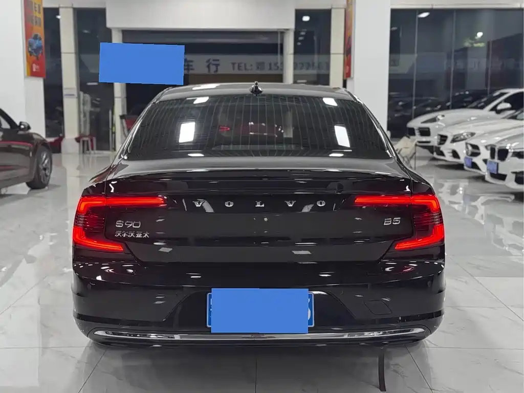 Volvo S90 — миниатюра 10