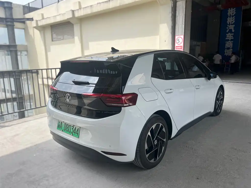 Volkswagen ID.3 — миниатюра 9