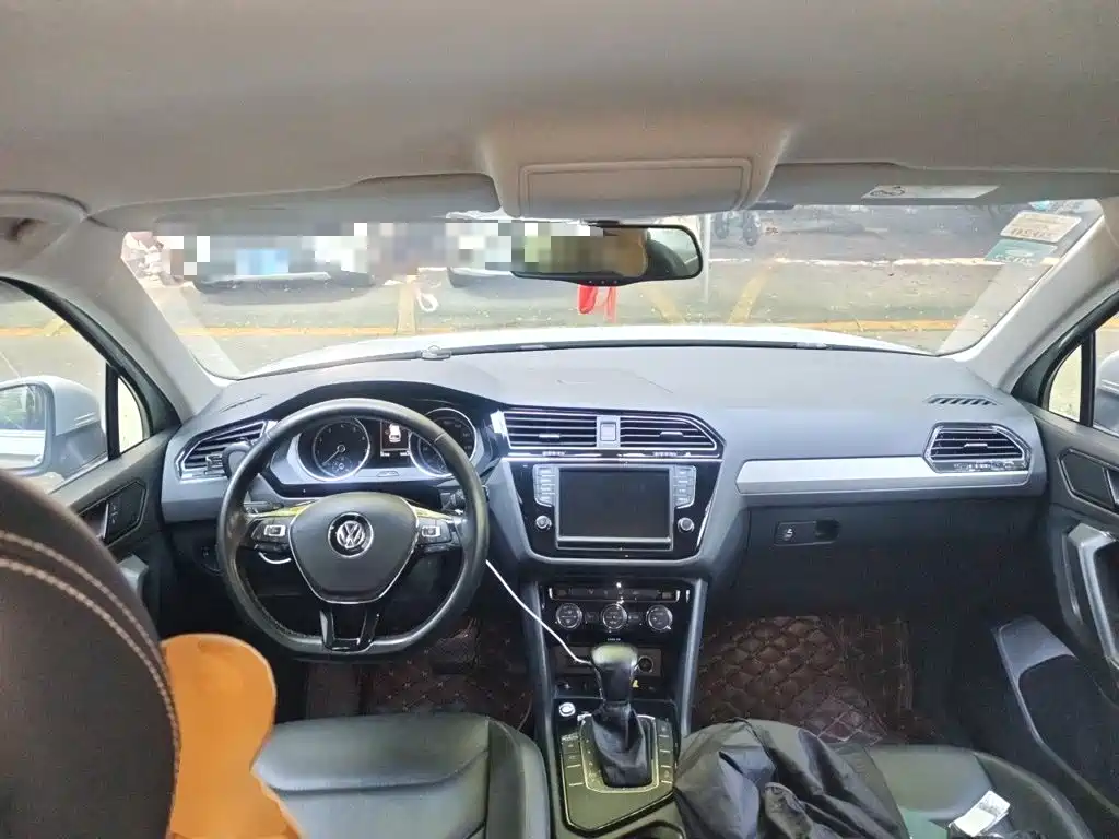 Volkswagen Tiguan L — миниатюра 5