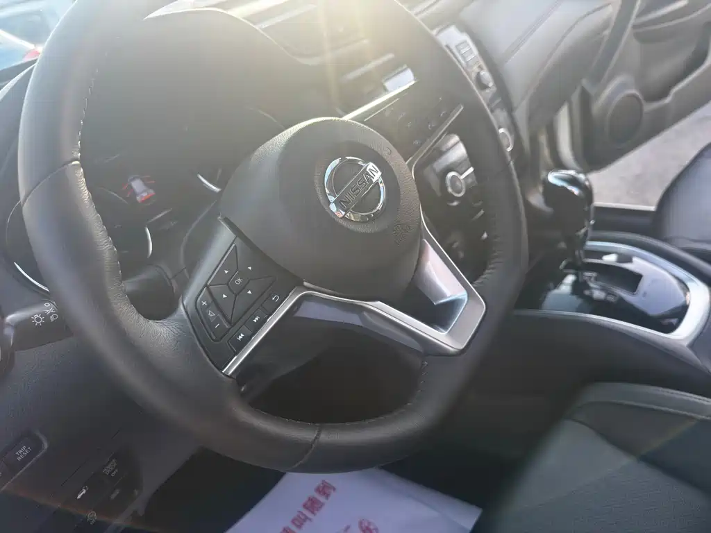 Nissan X-Trail — миниатюра 14
