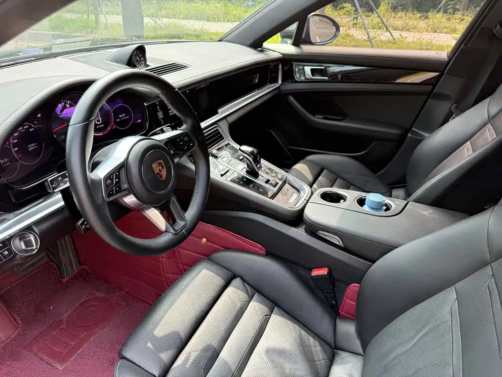 Porsche Panamera — миниатюра 5