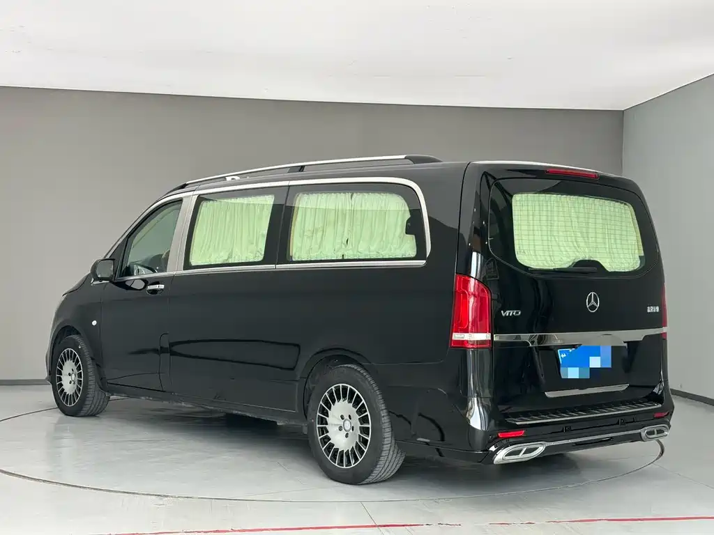 Mercedes-Benz Vito — миниатюра 4