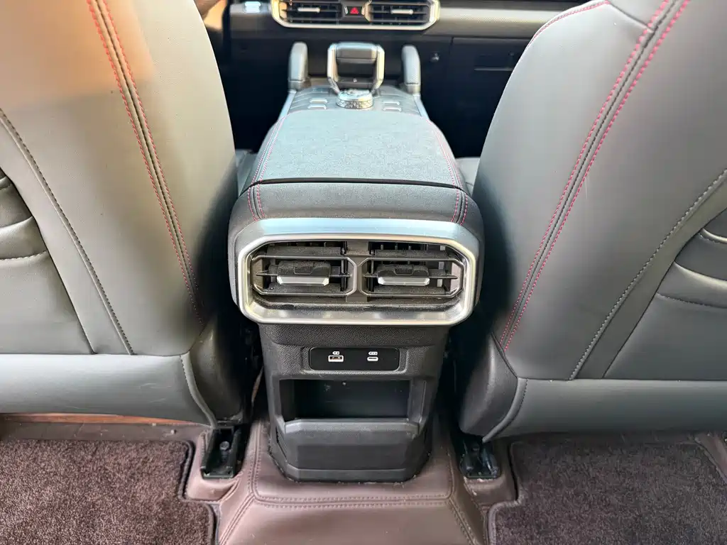 Jetour Traveller — миниатюра 13