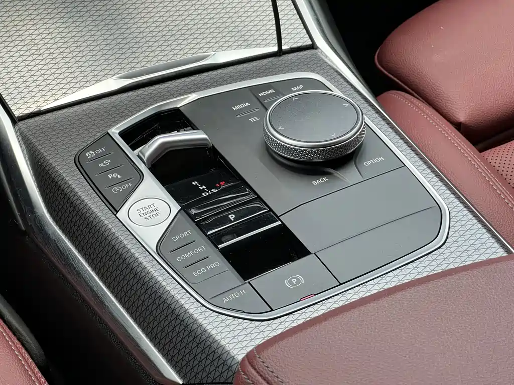 BMW 3 Series — миниатюра 12