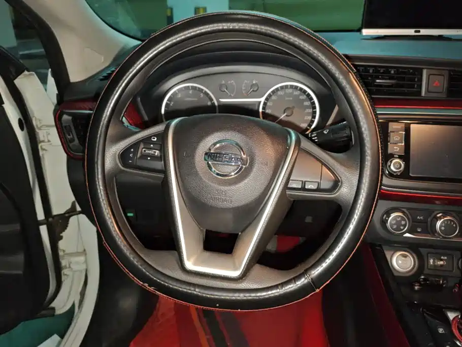 Nissan Bluebird — миниатюра 15
