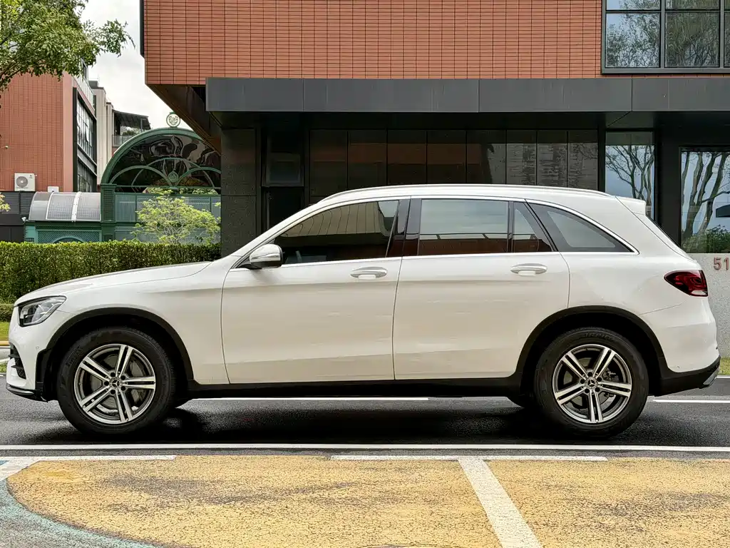 Mercedes-Benz GLC 2020 GLC 260 L 4MATIC Luxury