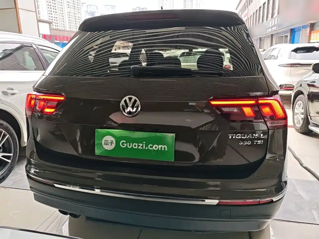Volkswagen Tiguan L — миниатюра 6