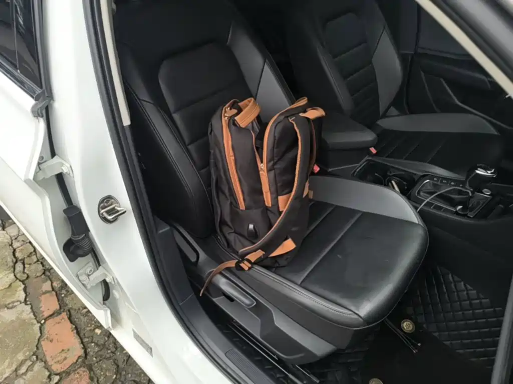 Volkswagen Sagitar — миниатюра 25