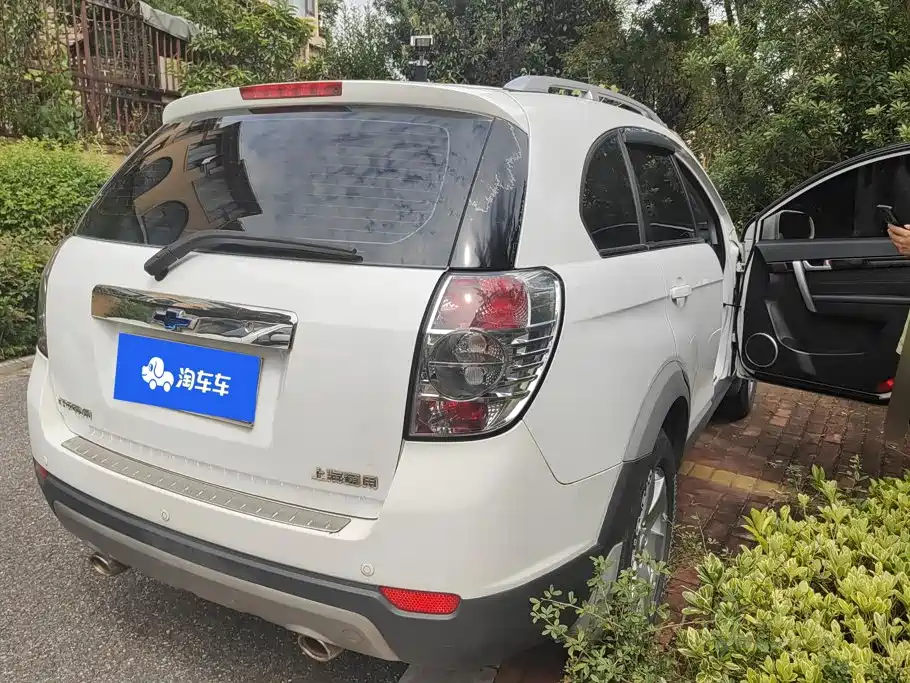 Chevrolet Captiva — миниатюра 3