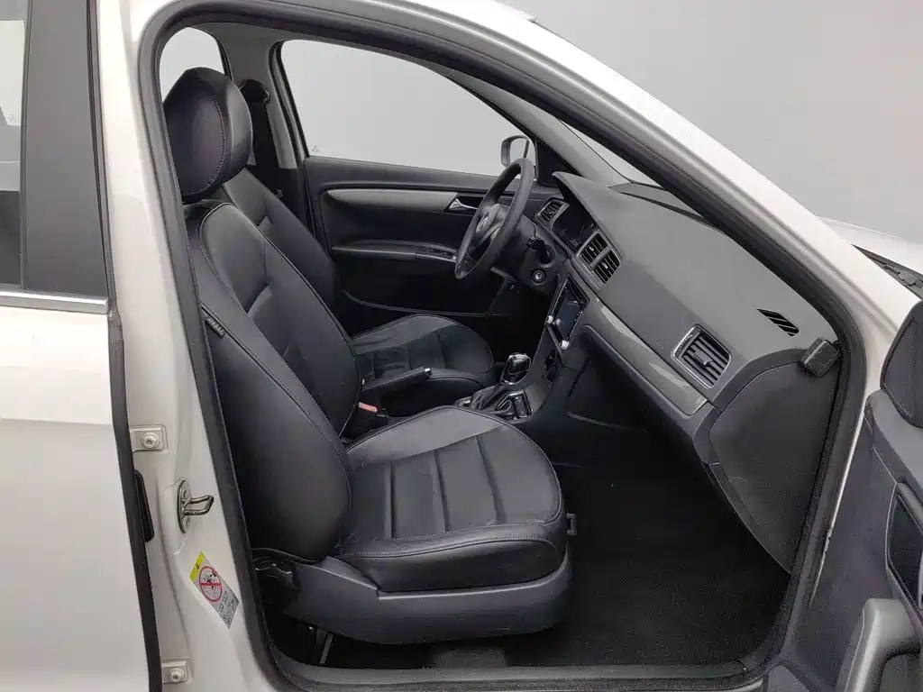 Volkswagen Lavida — миниатюра 23