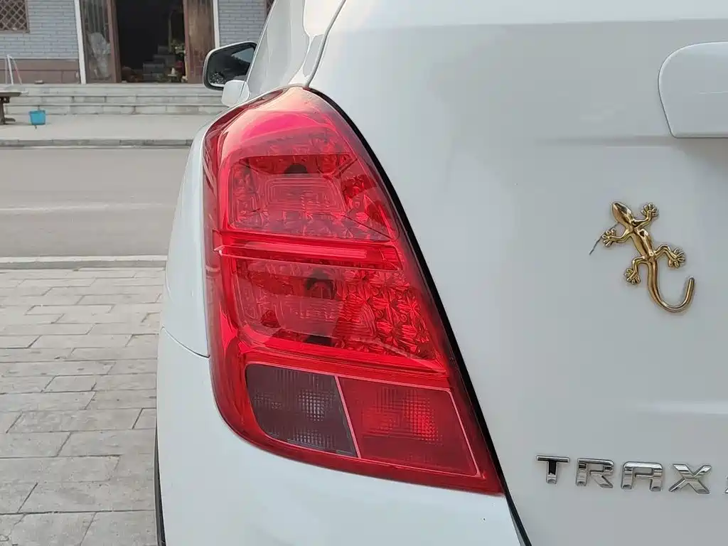 Chevrolet Trax — миниатюра 6
