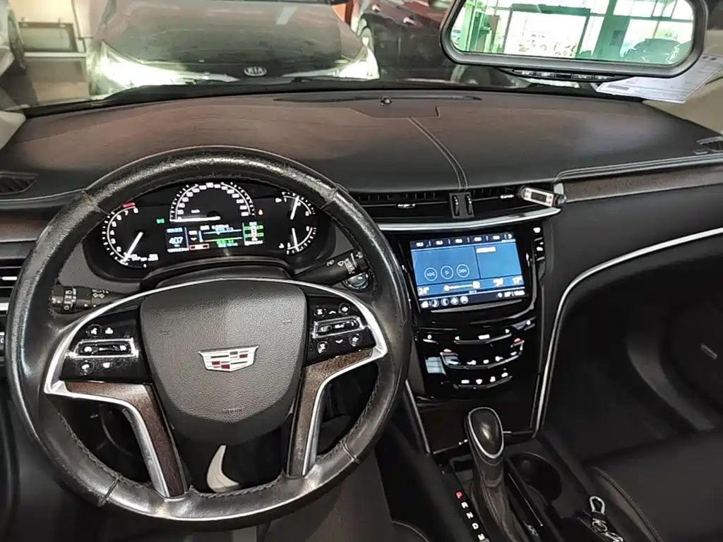 Cadillac XTS — миниатюра 10