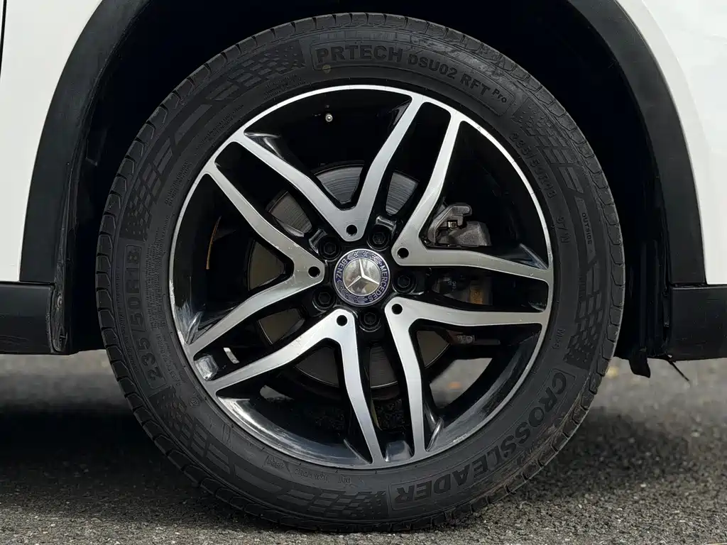 Mercedes-Benz GLA — миниатюра 5
