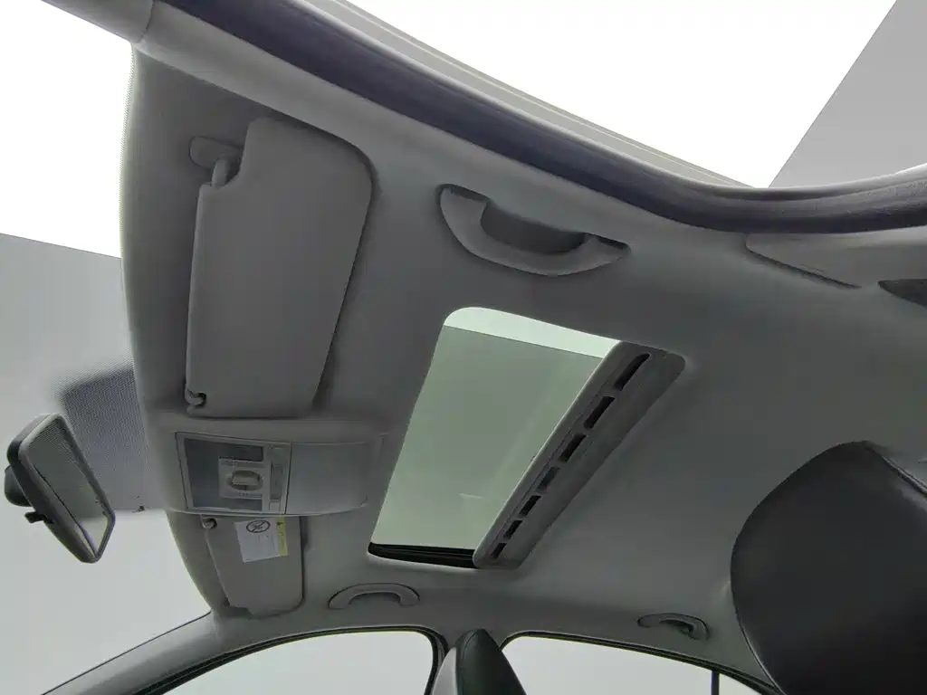 Volkswagen Lavida — миниатюра 14