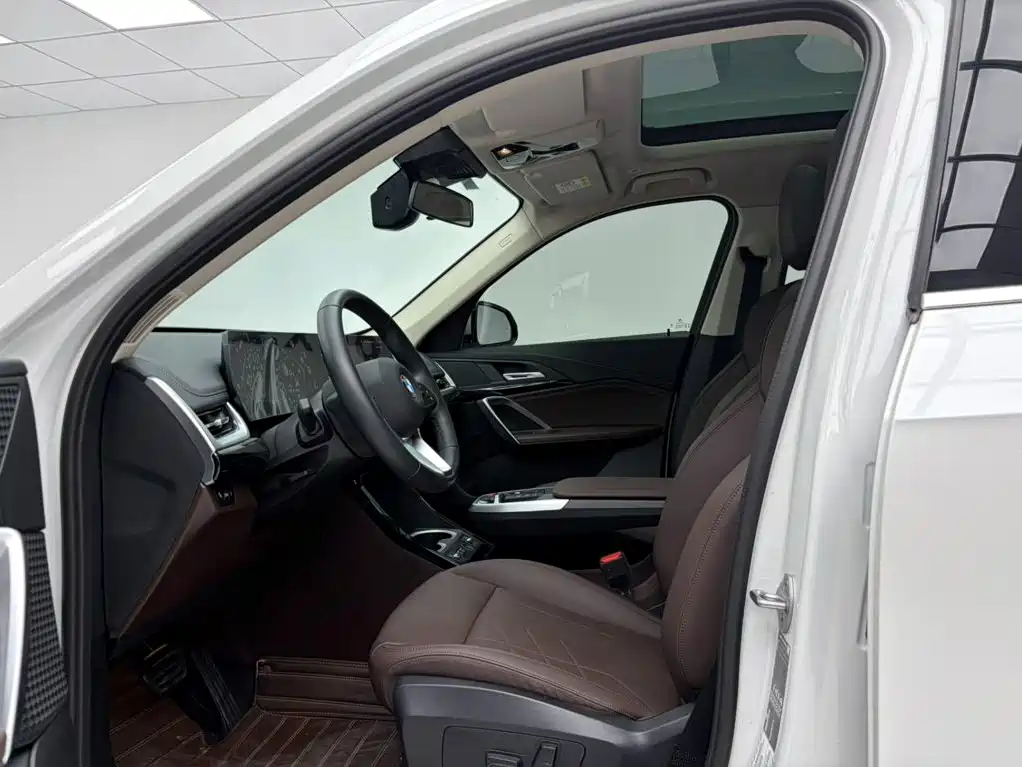 BMW X1 — миниатюра 14