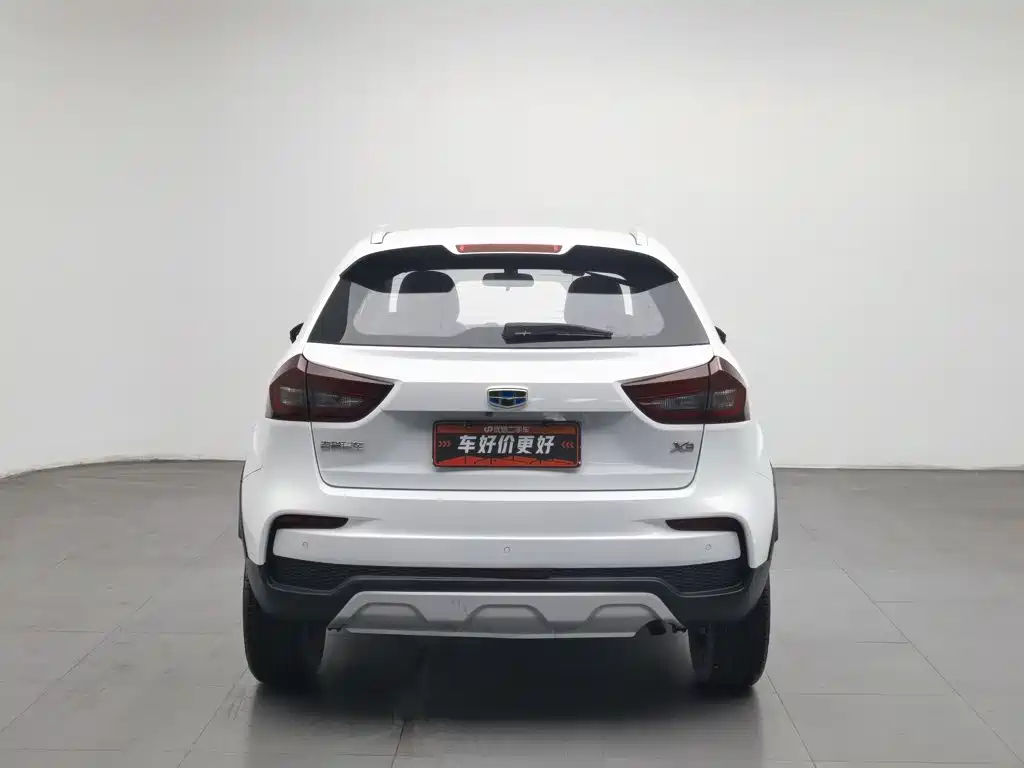 Geely Vision X3 — миниатюра 4