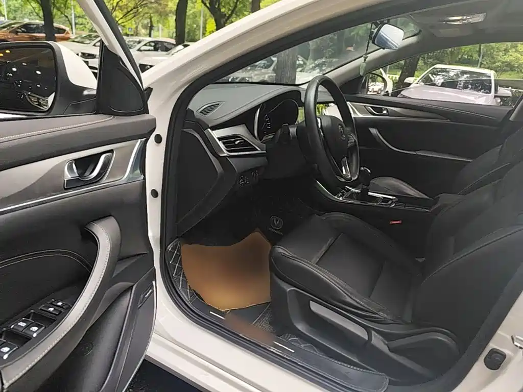 Changan Eado — миниатюра 16