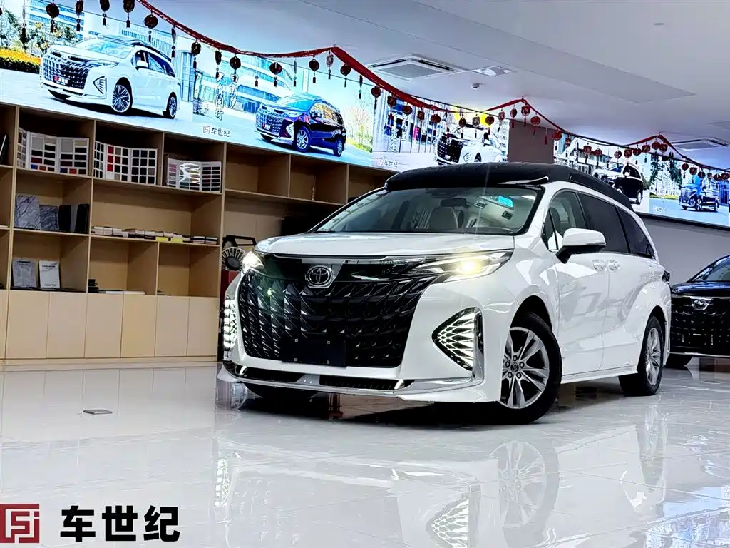 Toyota Sienna 2025