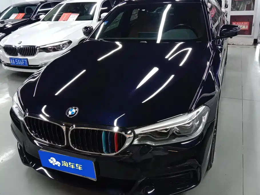 BMW 5 Series — миниатюра 2