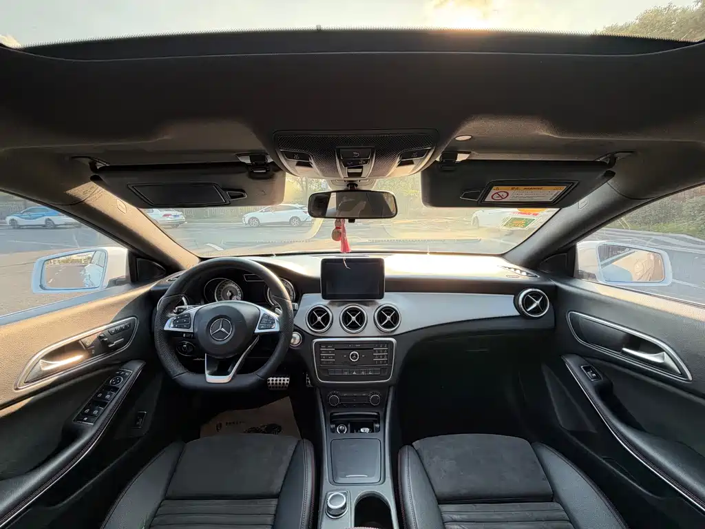 Mercedes-Benz CLA (Import) — миниатюра 13