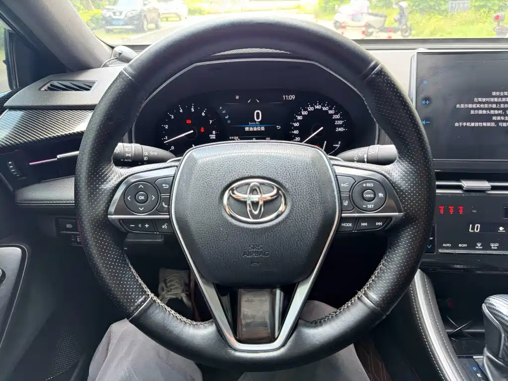 Toyota Avalon — миниатюра 14