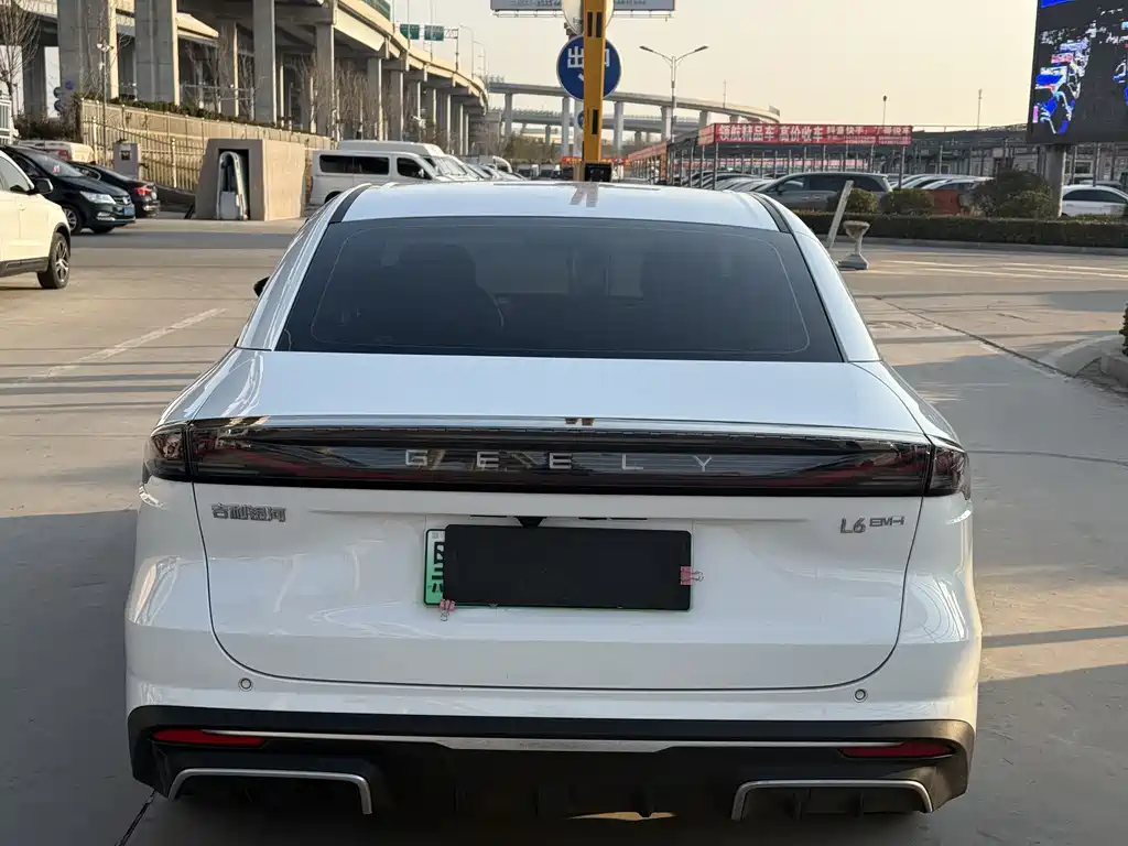 GEELY GALAXY GALAXY L6