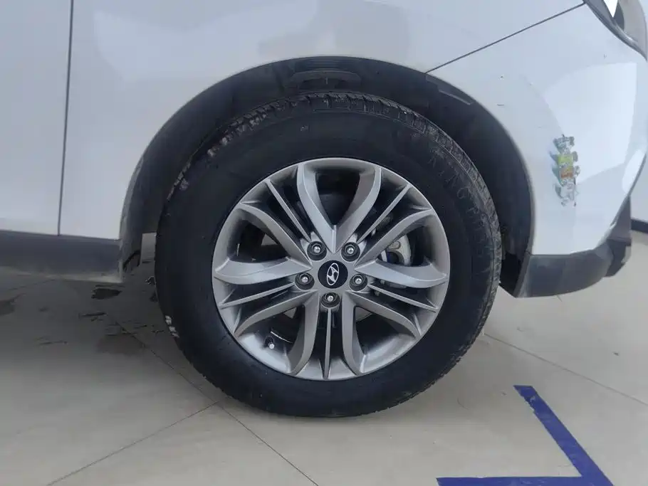 Hyundai ix35 — миниатюра 6