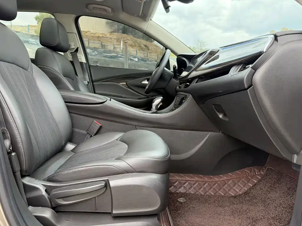 Buick Envision Plus — миниатюра 14