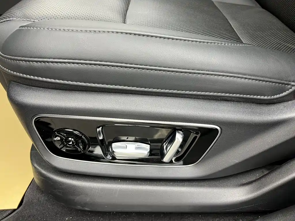 Li Auto Li L7 — миниатюра 41