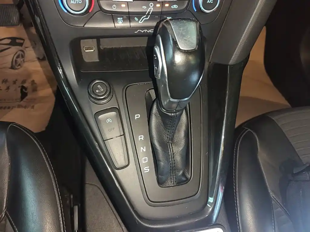 Ford Focus — миниатюра 14
