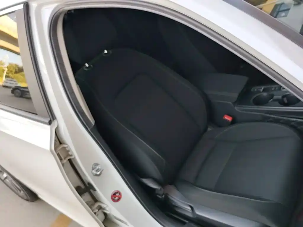 Honda Civic — миниатюра 25