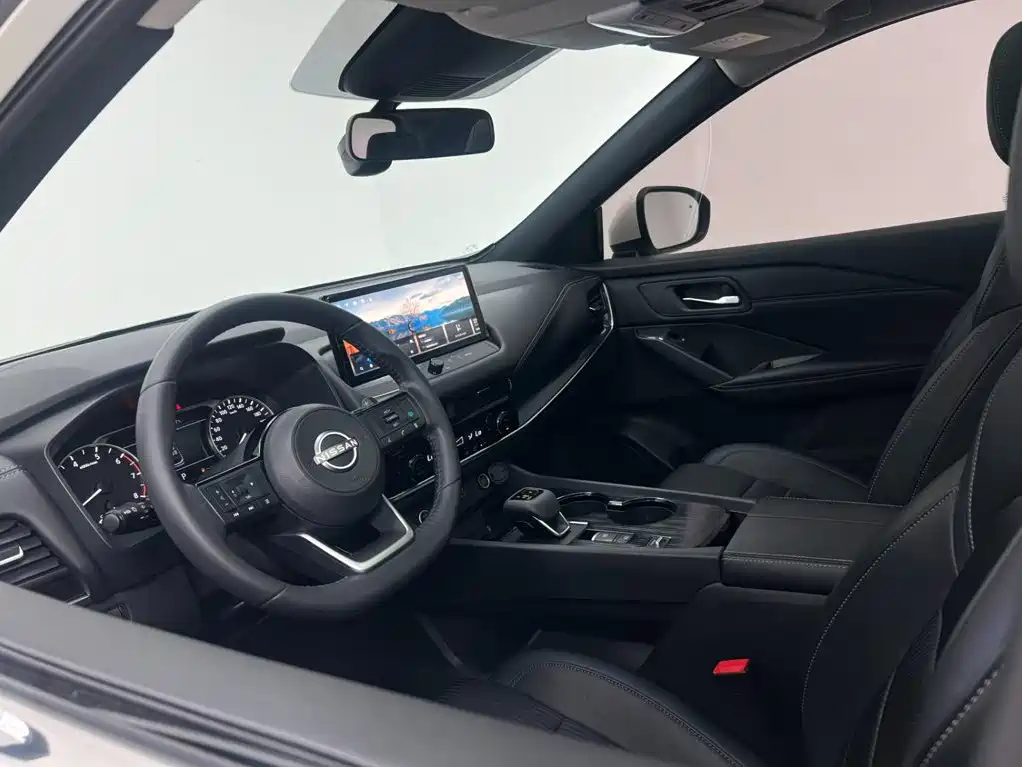 Nissan Qashqai — миниатюра 10