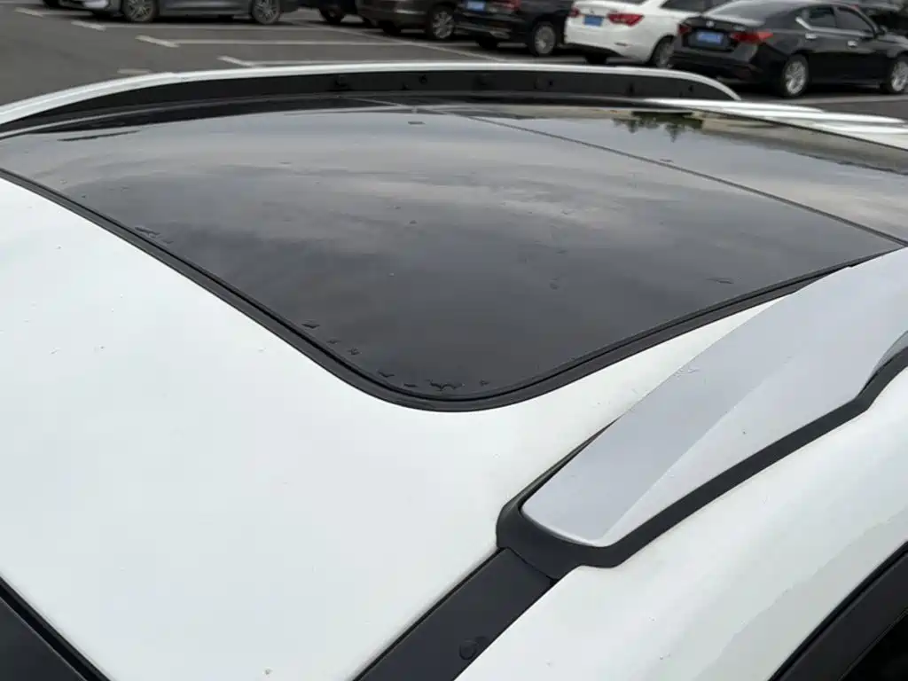 BYD Yuan EV — миниатюра 26