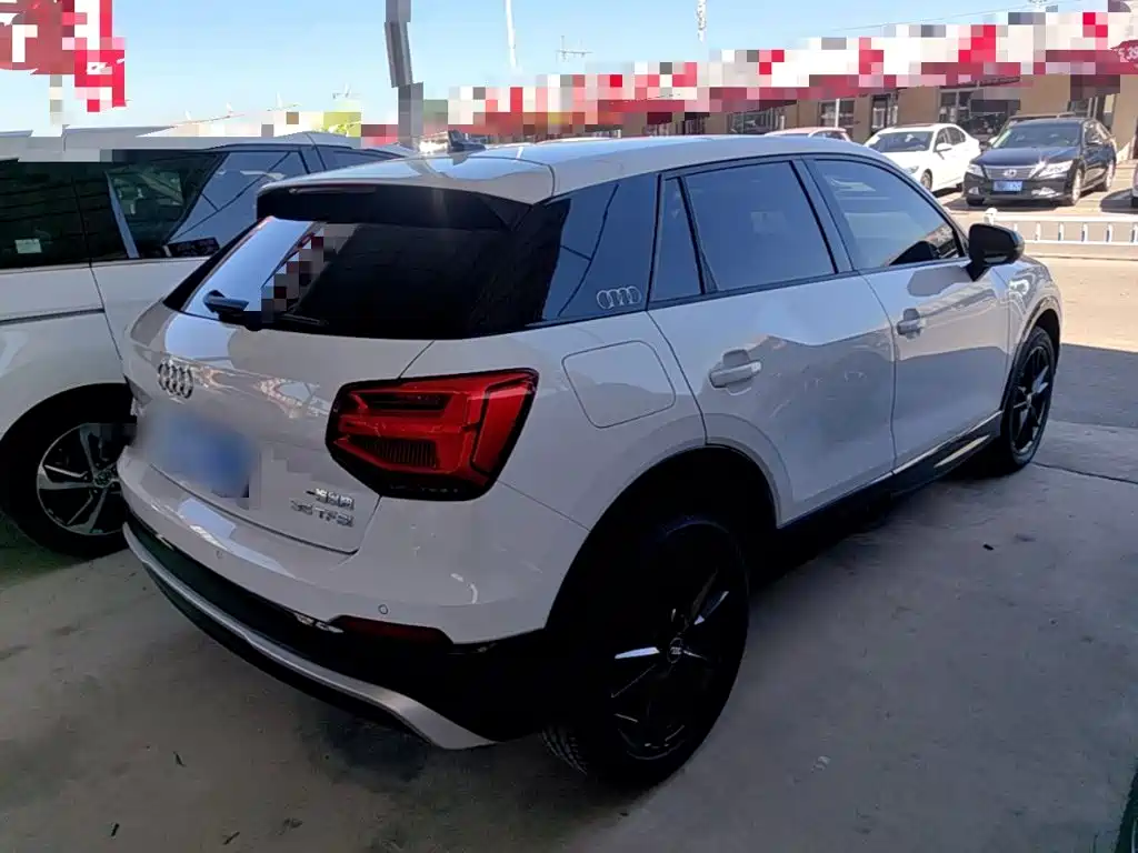 Audi Q2L — миниатюра 7