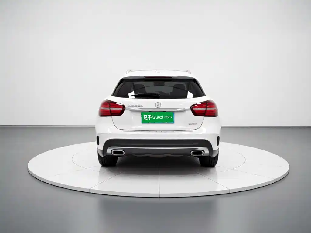 Mercedes-Benz GLA — миниатюра 5
