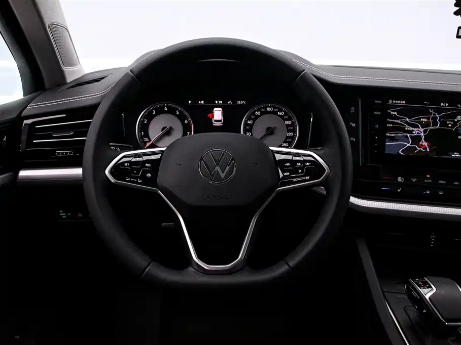 Volkswagen Touareg 2.0TSI Navigator Special Edition, фото 7