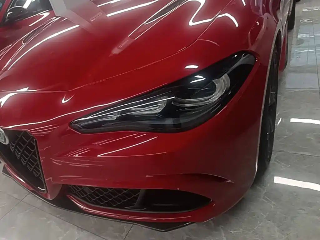 Alfa Romeo Giulia — миниатюра 24