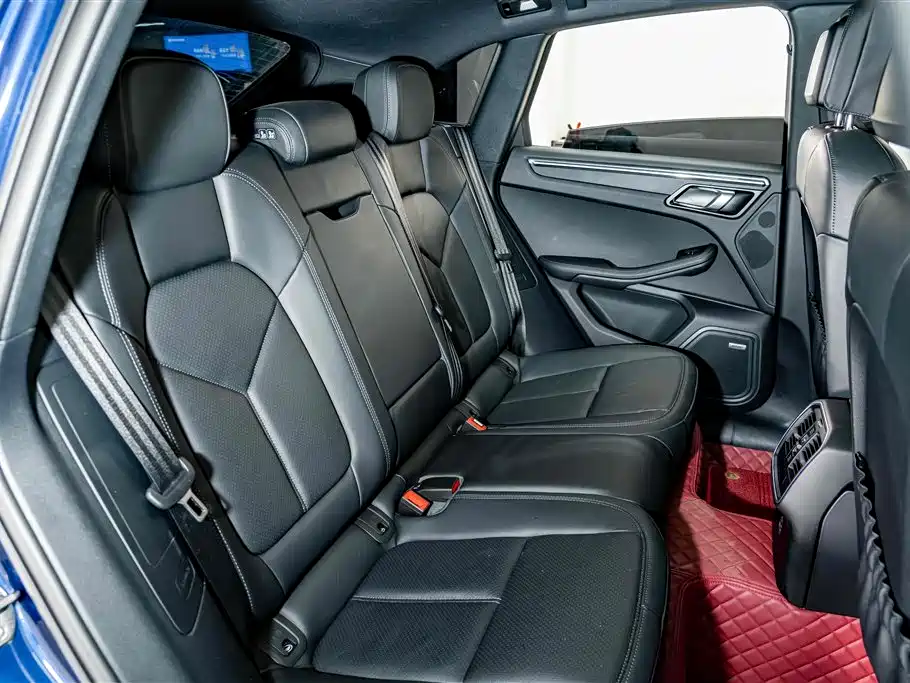 Porsche Macan — миниатюра 22
