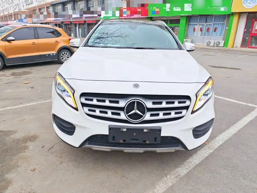 Mercedes-Benz GLA — миниатюра 3