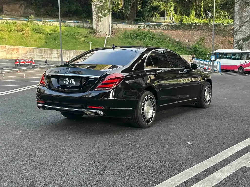 Mercedes-Benz S-Class — миниатюра 9