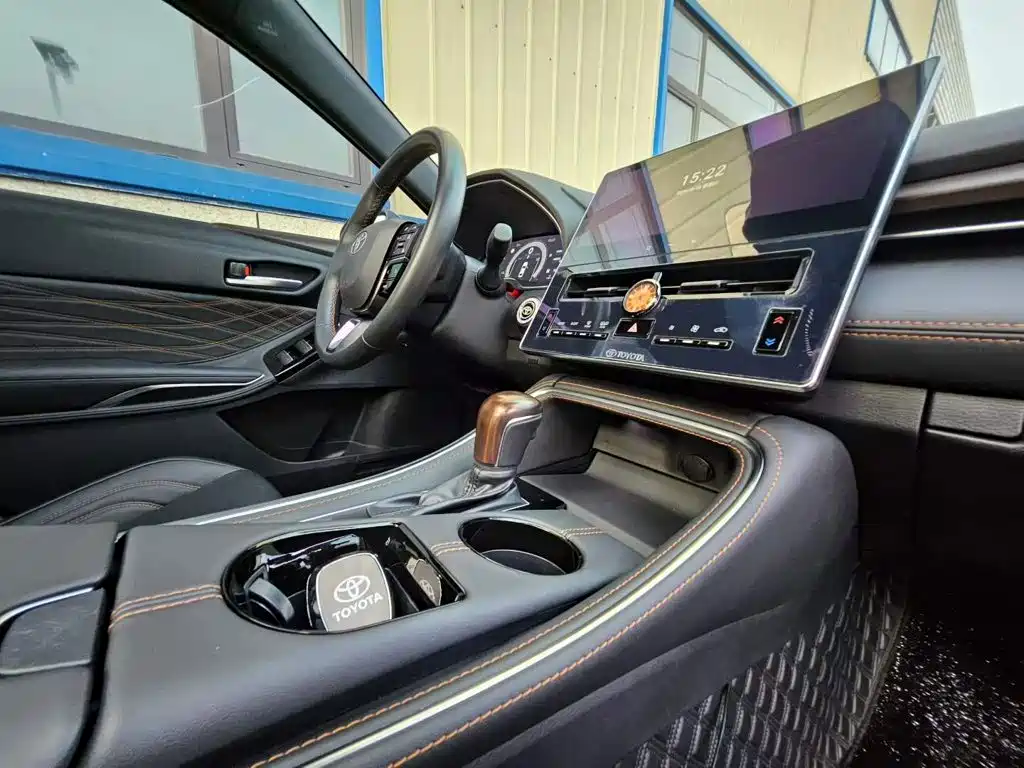 Toyota Avalon — миниатюра 4